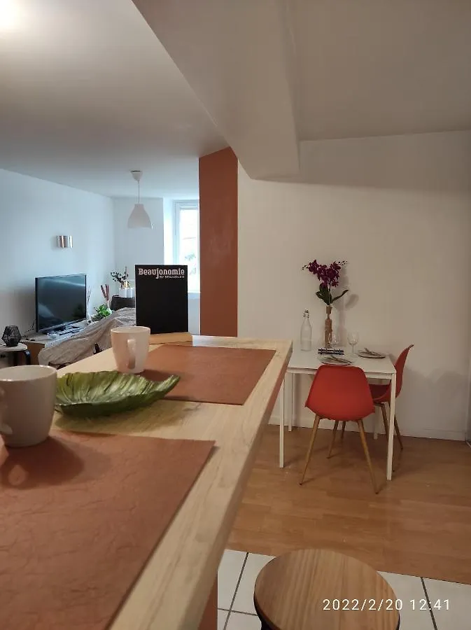 Terre Lyonnaise A L Arbresle Apartment Eveux